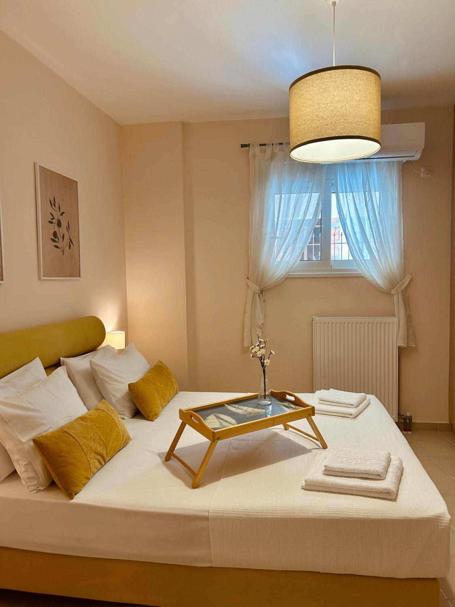 Feel At Home - Kalamata - Near The Center Exterior photo